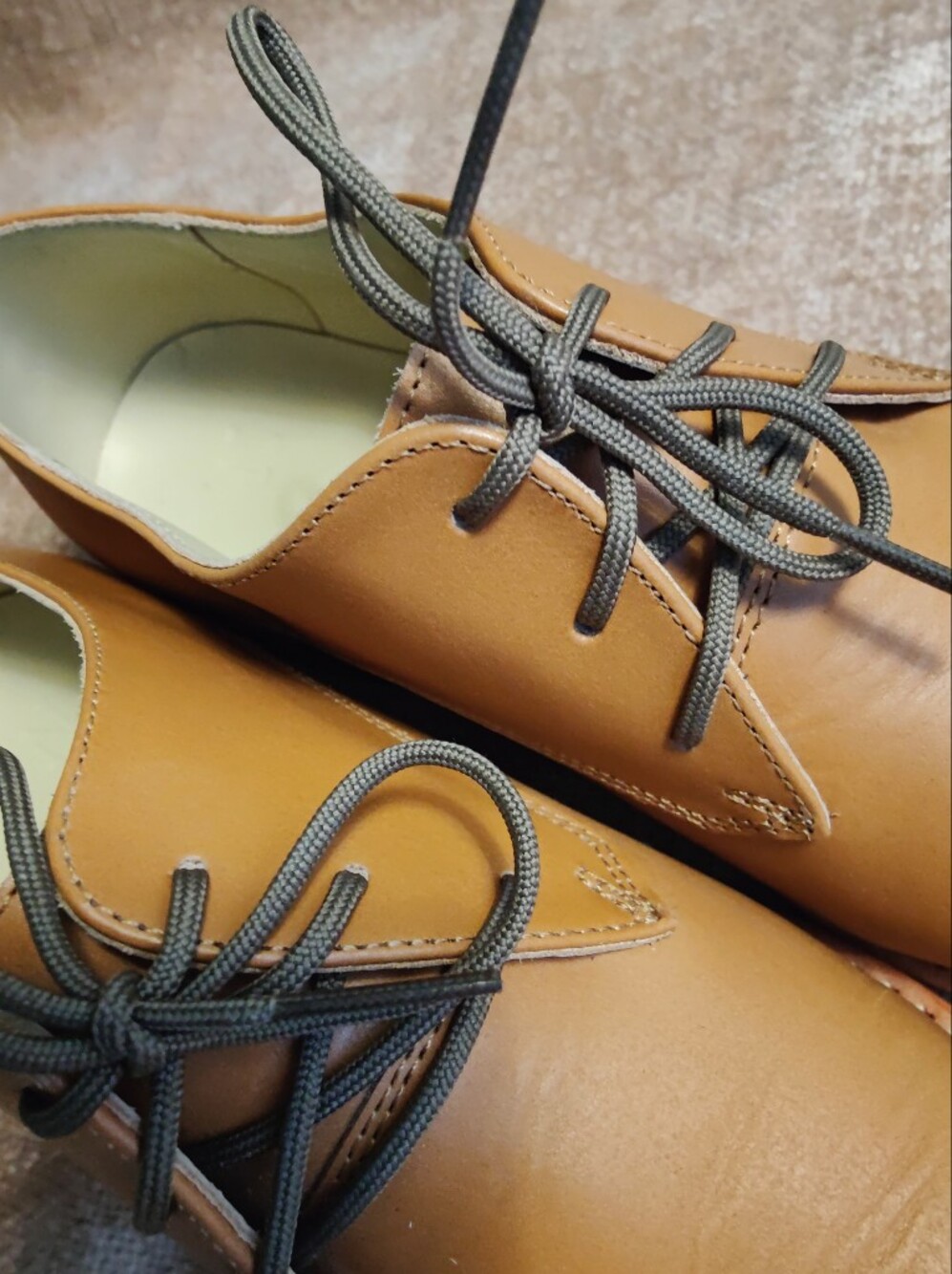 Nisolo James Oxford - Almond, Size 7 - Picture 7 of 16